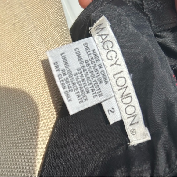 VINTAGE MAGGY LONDON - Picture 6 of 6